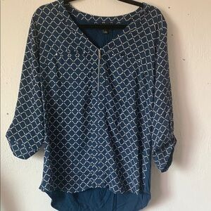 Elegant Navy Women's Blouse with Geometric Design